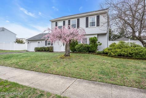 24 Eric Drive Howell NJ 07731