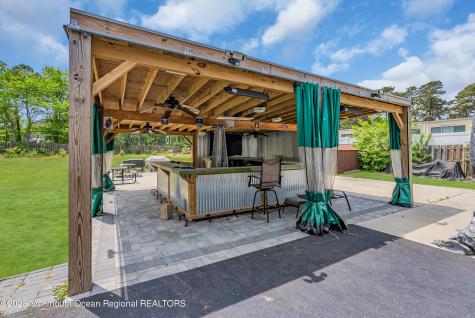 1476 E Spruce Street Lakewood NJ 08701