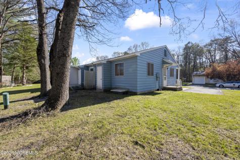 17 Michigan Avenue Whiting NJ 08759