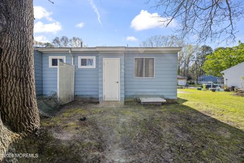 17 Michigan Avenue Whiting NJ 08759