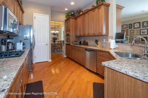 2 Sawgrass Street Jackson NJ 08527