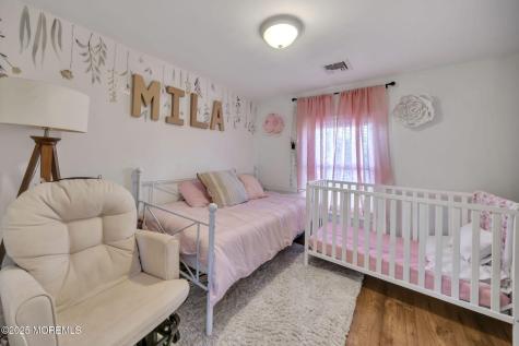24 Maplewood Avenue Keansburg NJ 07734