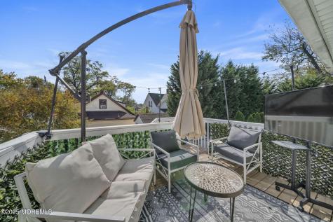 24 Maplewood Avenue Keansburg NJ 07734