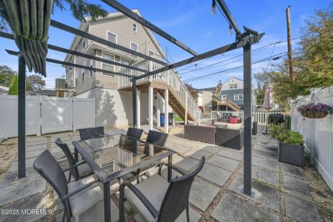 24 Maplewood Avenue Keansburg NJ 07734