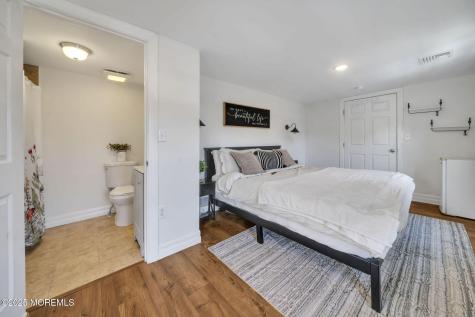 24 Maplewood Avenue Keansburg NJ 07734