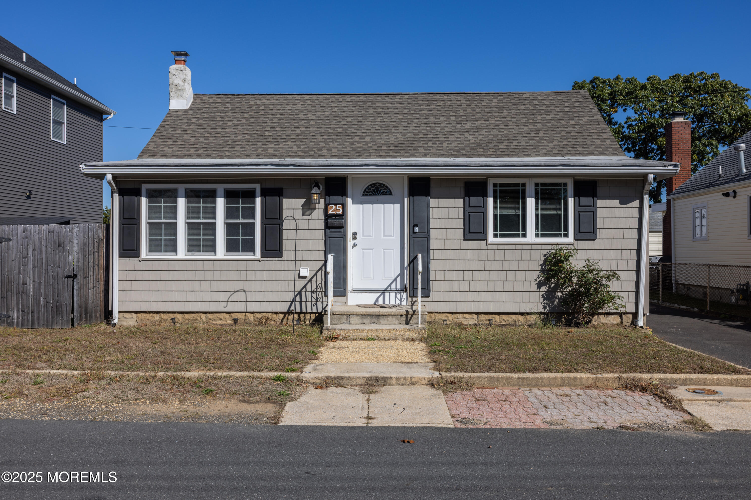 25 Hart Street Hazlet NJ 07734