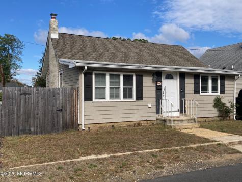 25 Hart Street Hazlet NJ 07734