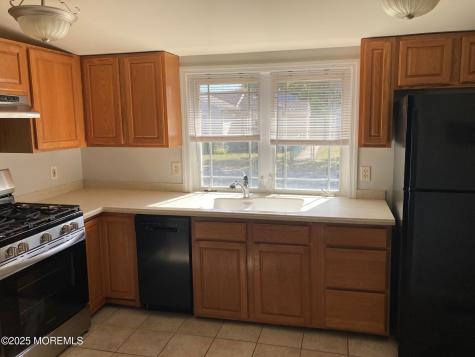25 Hart Street Hazlet NJ 07734