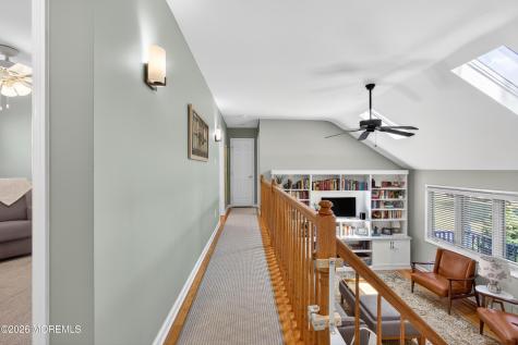 21 Karyn Terrace E Middletown NJ 07748