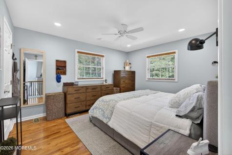 21 Karyn Terrace E Middletown NJ 07748
