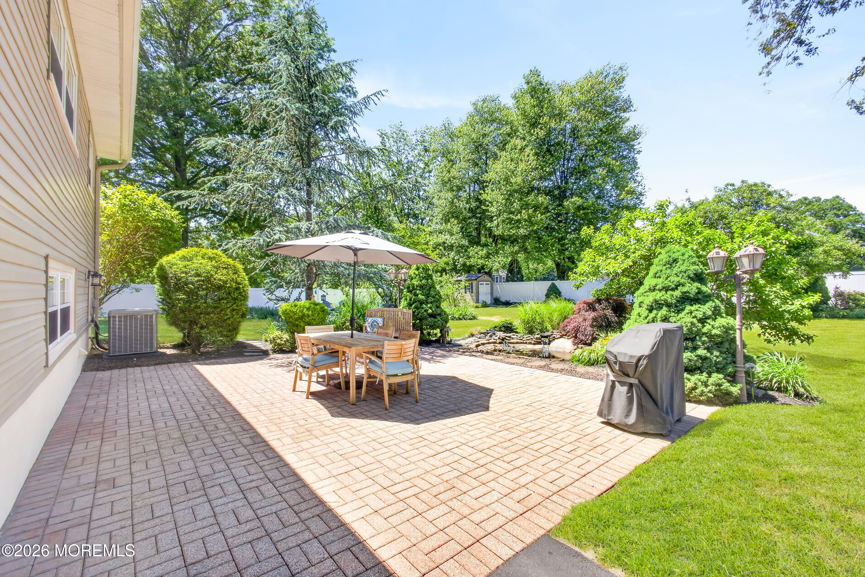 21 Karyn Terrace E Middletown NJ 07748