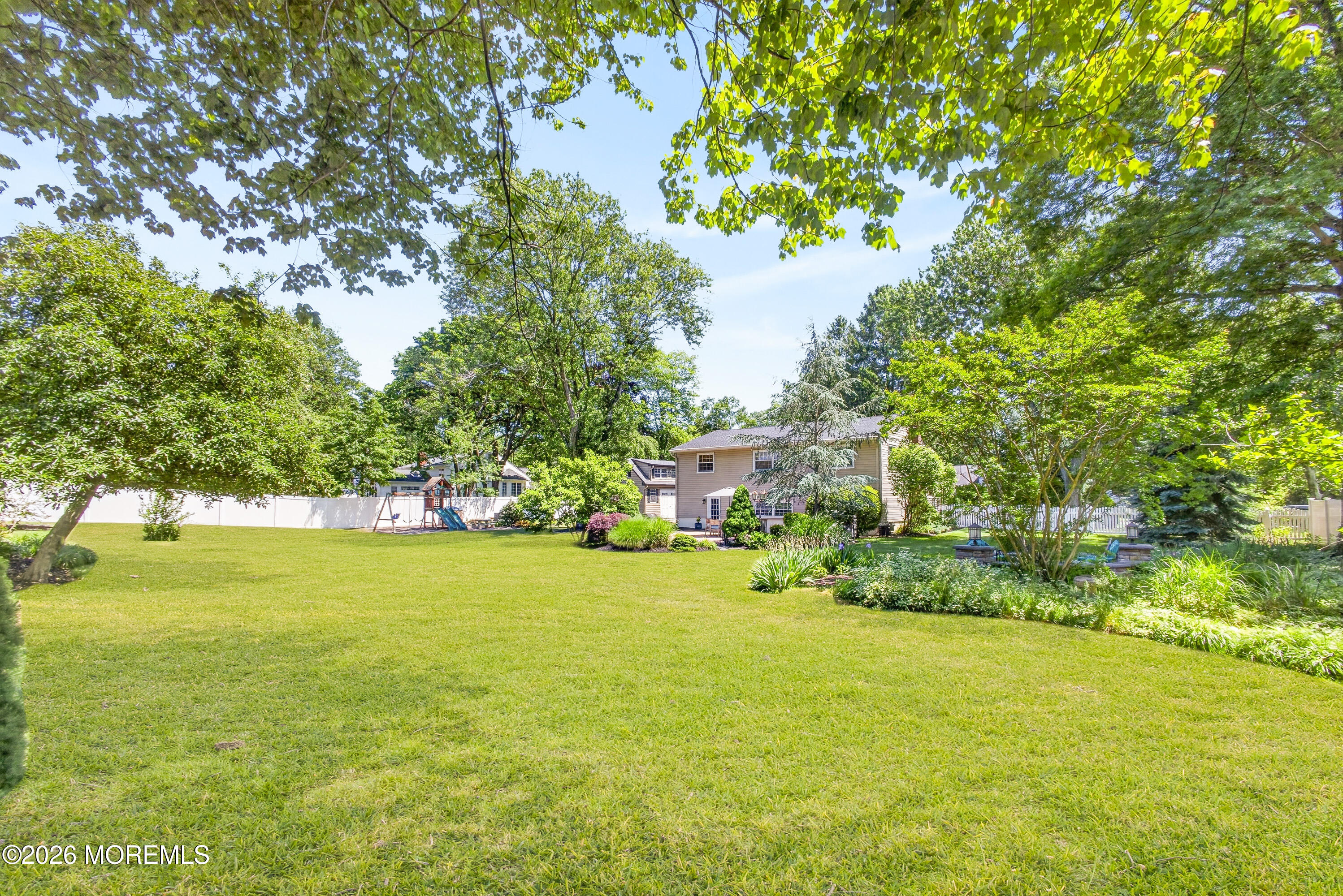 21 Karyn Terrace E Middletown NJ 07748