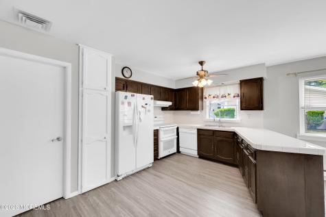19 Robinson Road Brick NJ 08724