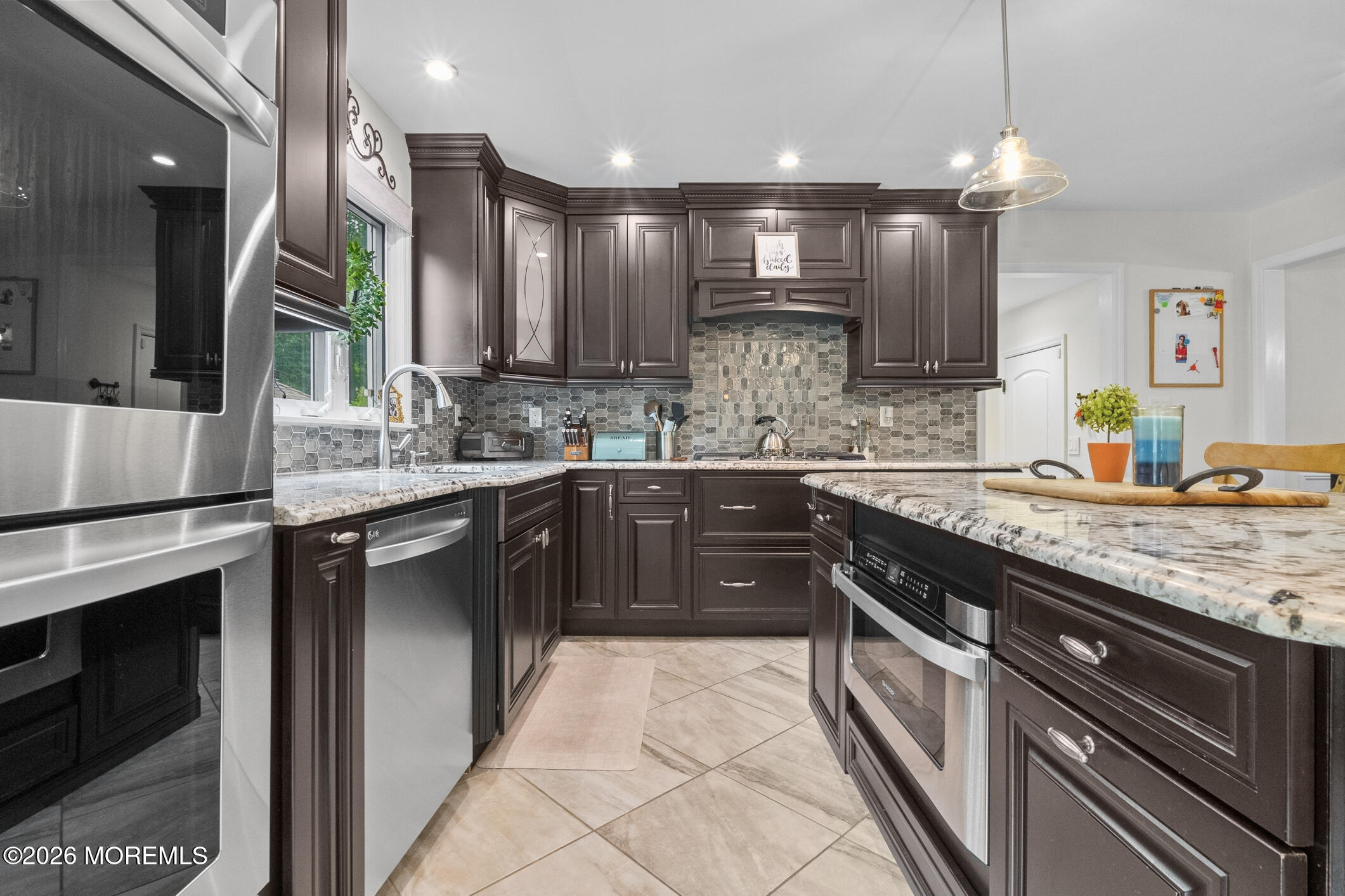 5 Brookside Circle Marlboro NJ 07746