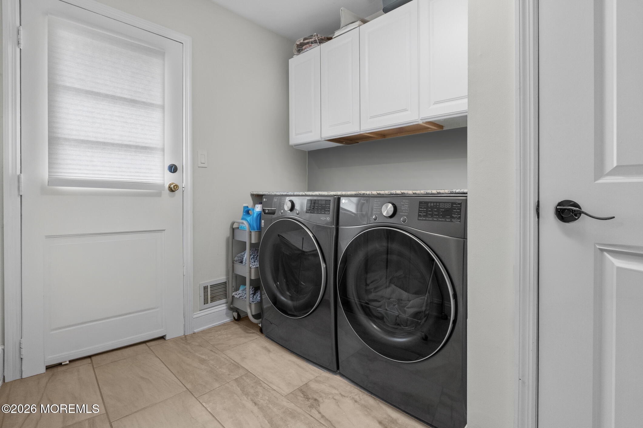 5 Brookside Circle Marlboro NJ 07746