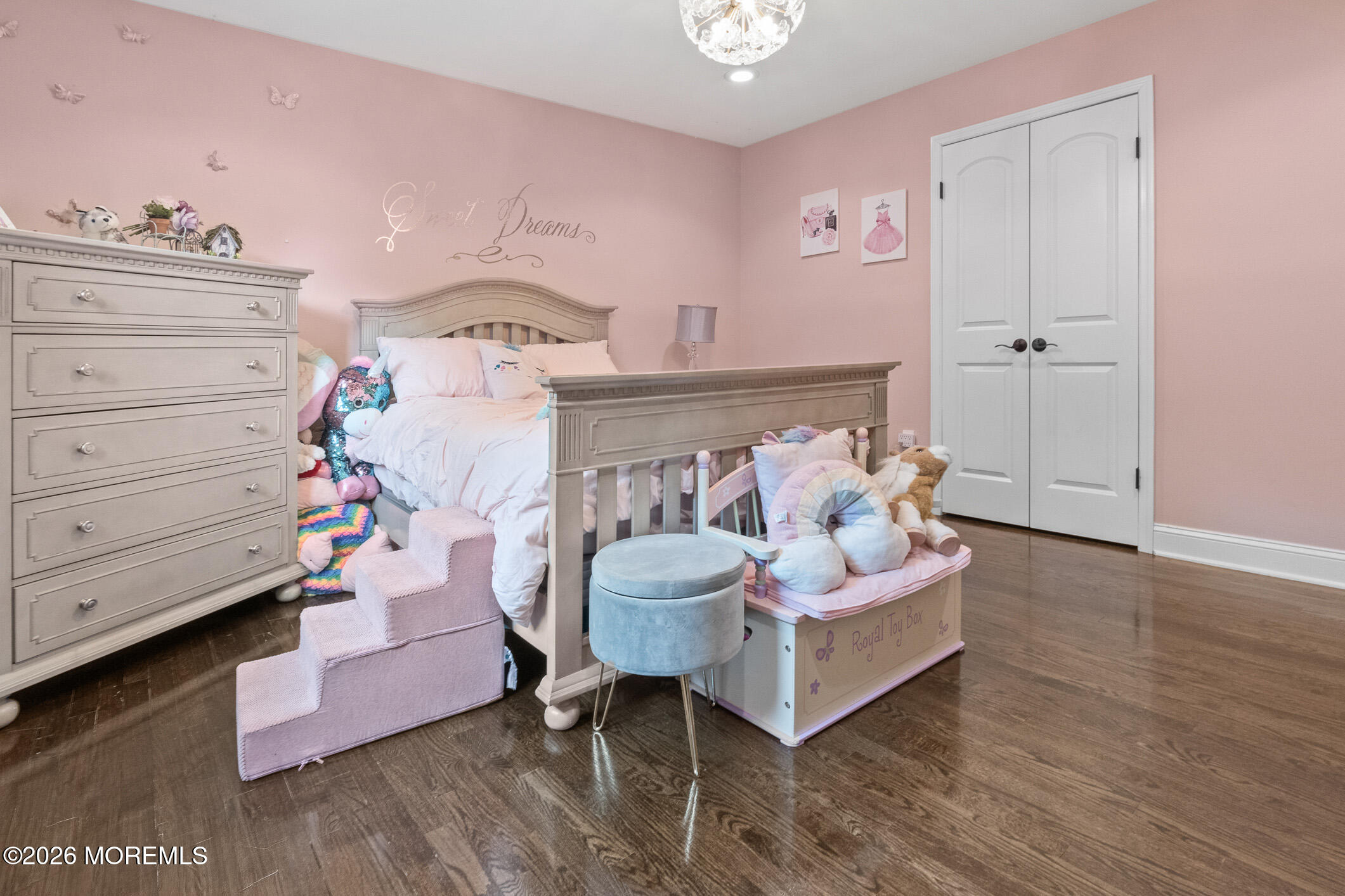 5 Brookside Circle Marlboro NJ 07746