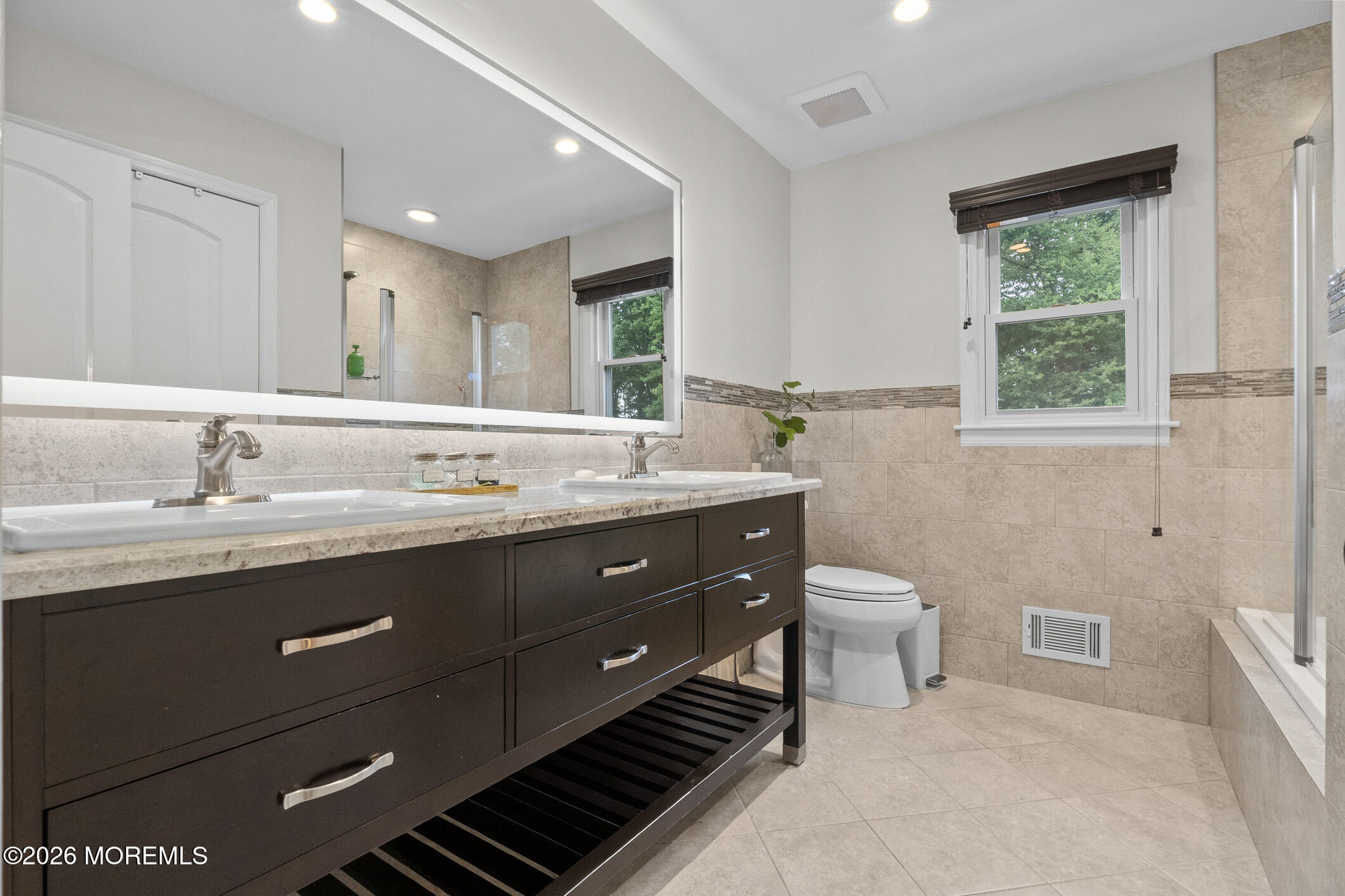 5 Brookside Circle Marlboro NJ 07746