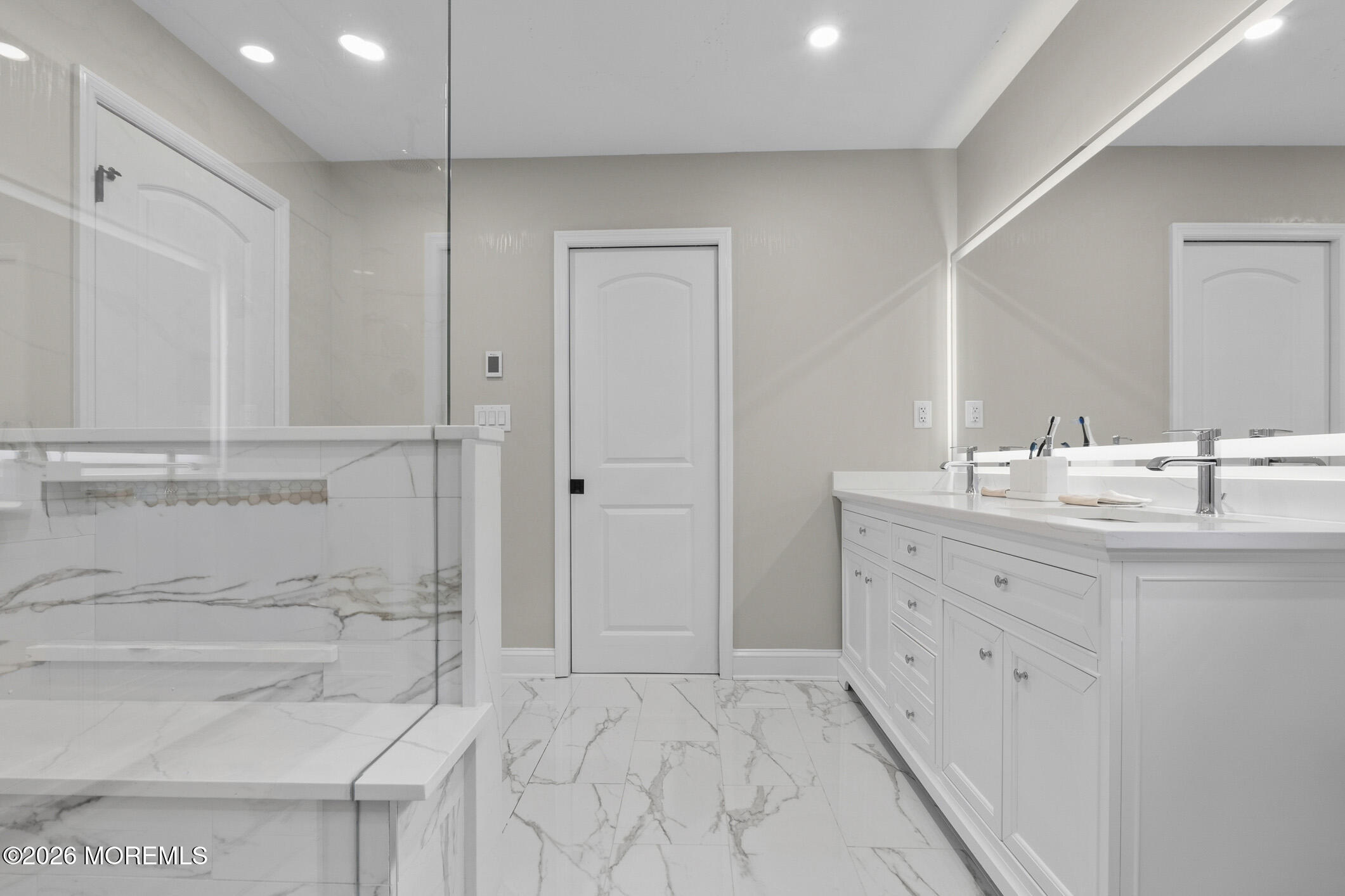 5 Brookside Circle Marlboro NJ 07746