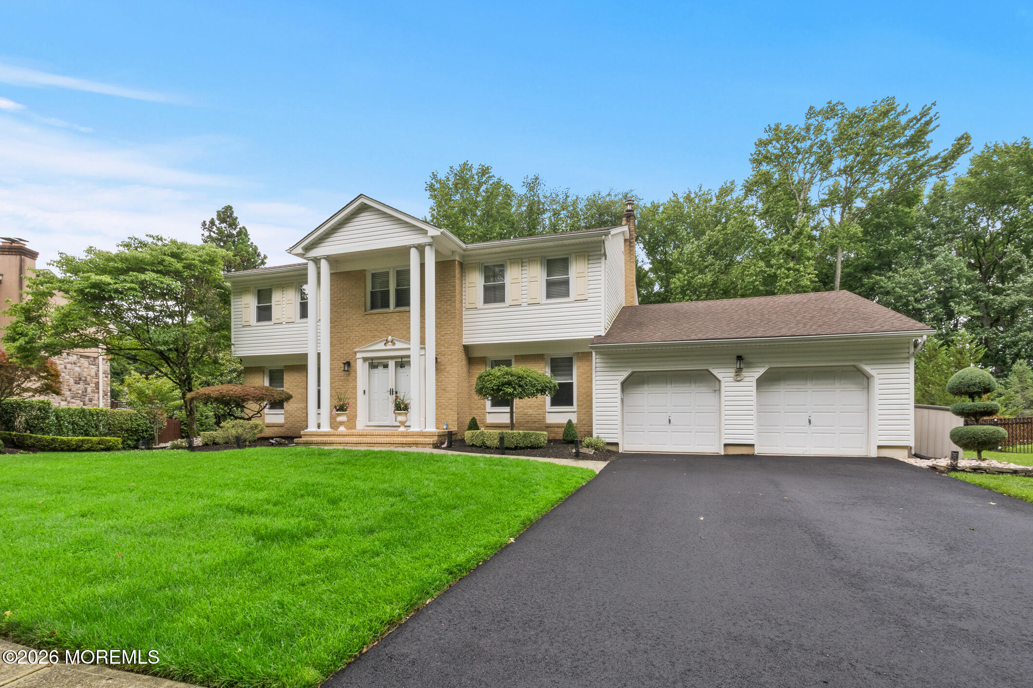 5 Brookside Circle Marlboro NJ 07746