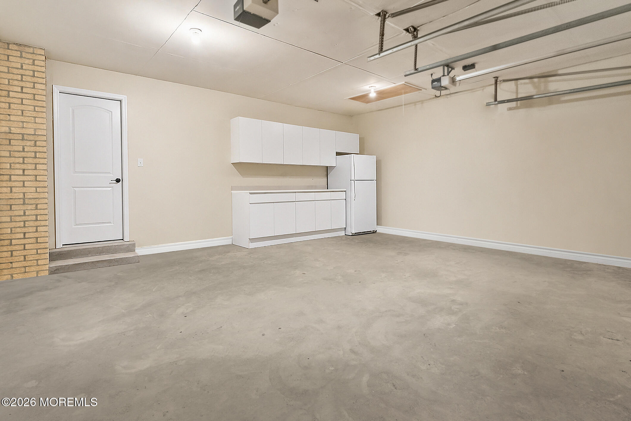 5 Brookside Circle Marlboro NJ 07746