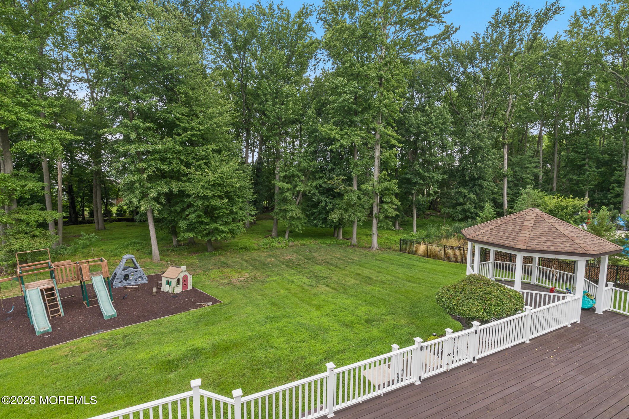 5 Brookside Circle Marlboro NJ 07746