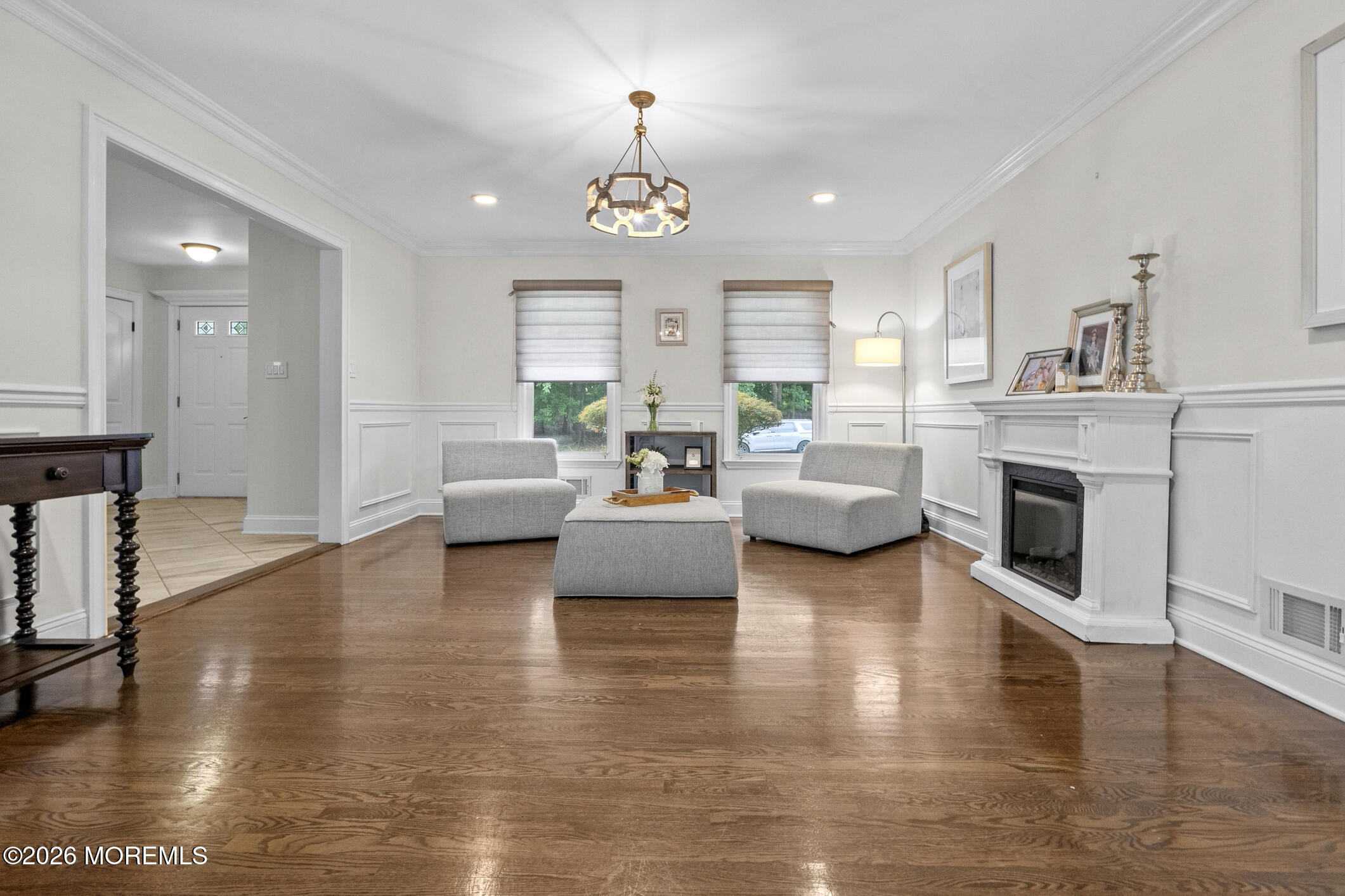5 Brookside Circle Marlboro NJ 07746