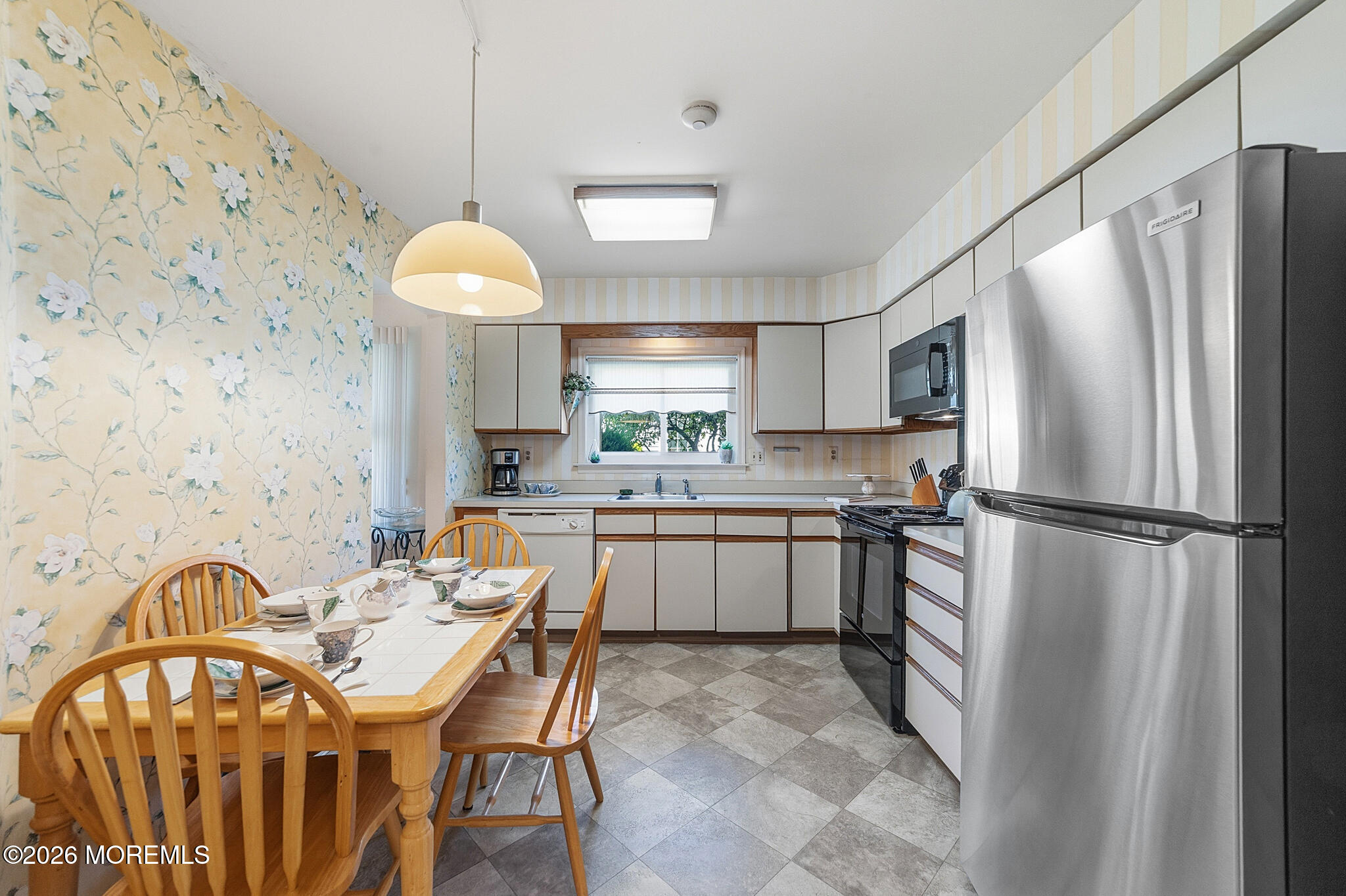 8 Rothwell Drive Monroe NJ 08831