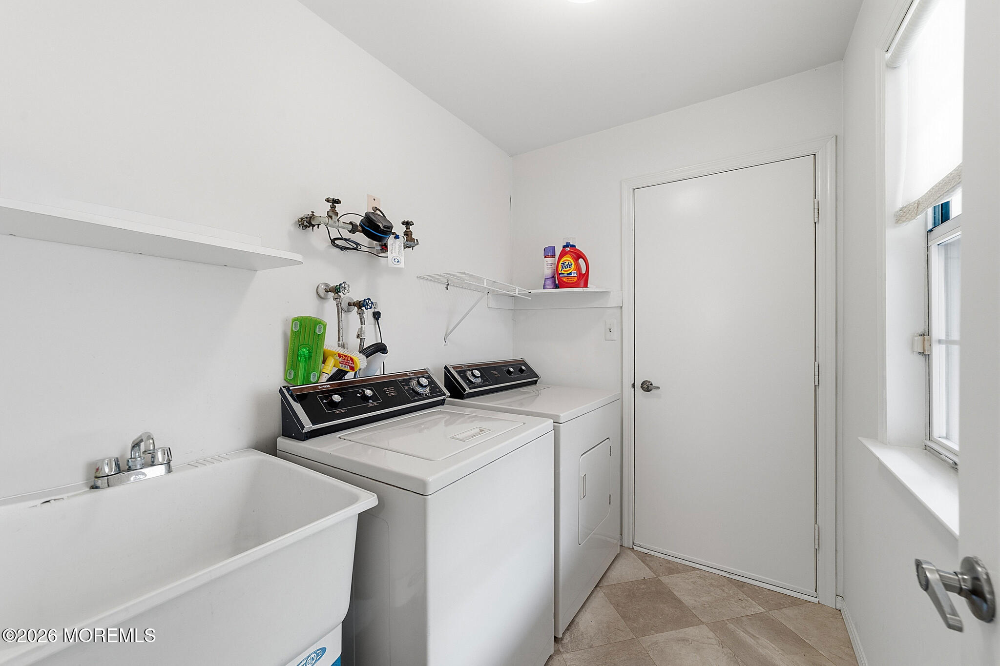 8 Rothwell Drive Monroe NJ 08831