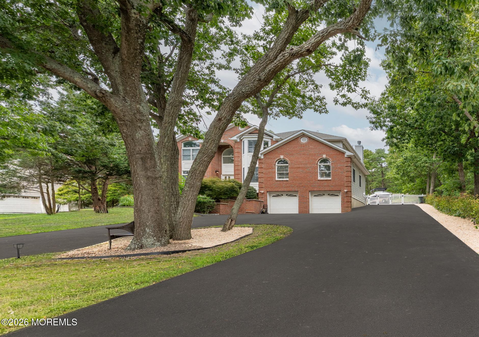 48 Friendship Road Howell NJ 07731