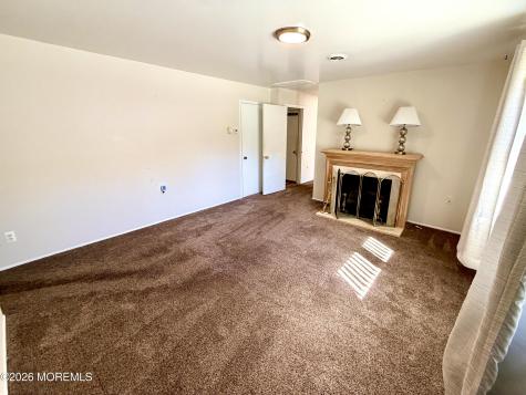 401 Highland Drive Whiting NJ 08759