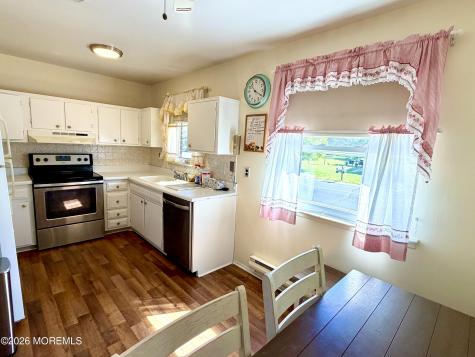 401 Highland Drive Whiting NJ 08759
