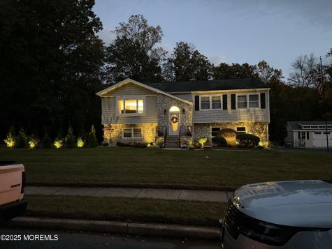 110 Whispering Pines Drive Lincroft NJ 07738