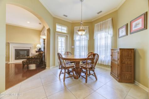 17 E Sagamore Drive Farmingdale NJ 07727