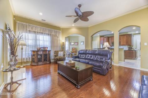 17 E Sagamore Drive Farmingdale NJ 07727
