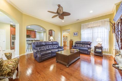 17 E Sagamore Drive Farmingdale NJ 07727