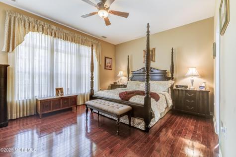 17 E Sagamore Drive Farmingdale NJ 07727