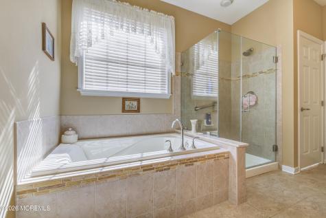17 E Sagamore Drive Farmingdale NJ 07727