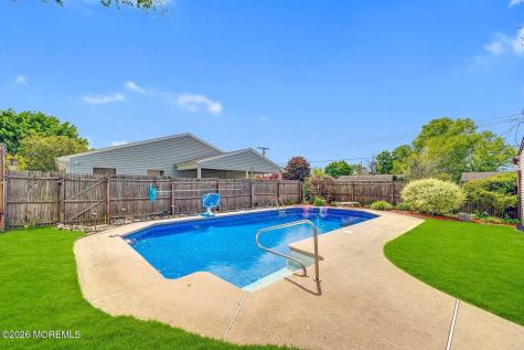 517 Maple Street Lakehurst NJ 08733