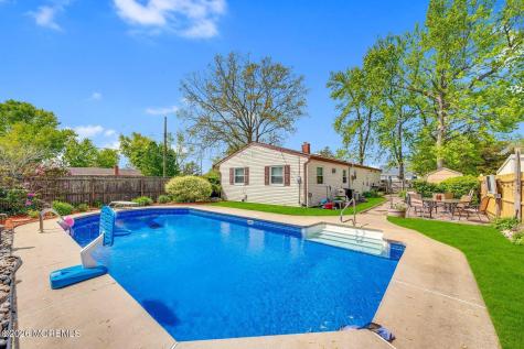 517 Maple Street Lakehurst NJ 08733