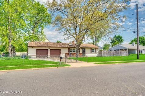 517 Maple Street Lakehurst NJ 08733