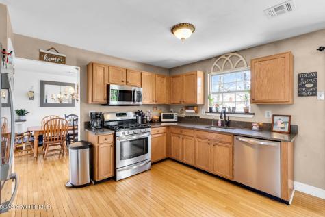 11 Andrew Street Howell NJ 07731