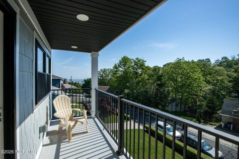 30 Bay Street Highlands NJ 07732