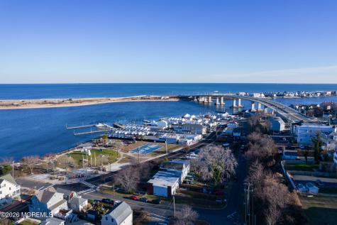 30 Bay Street Highlands NJ 07732