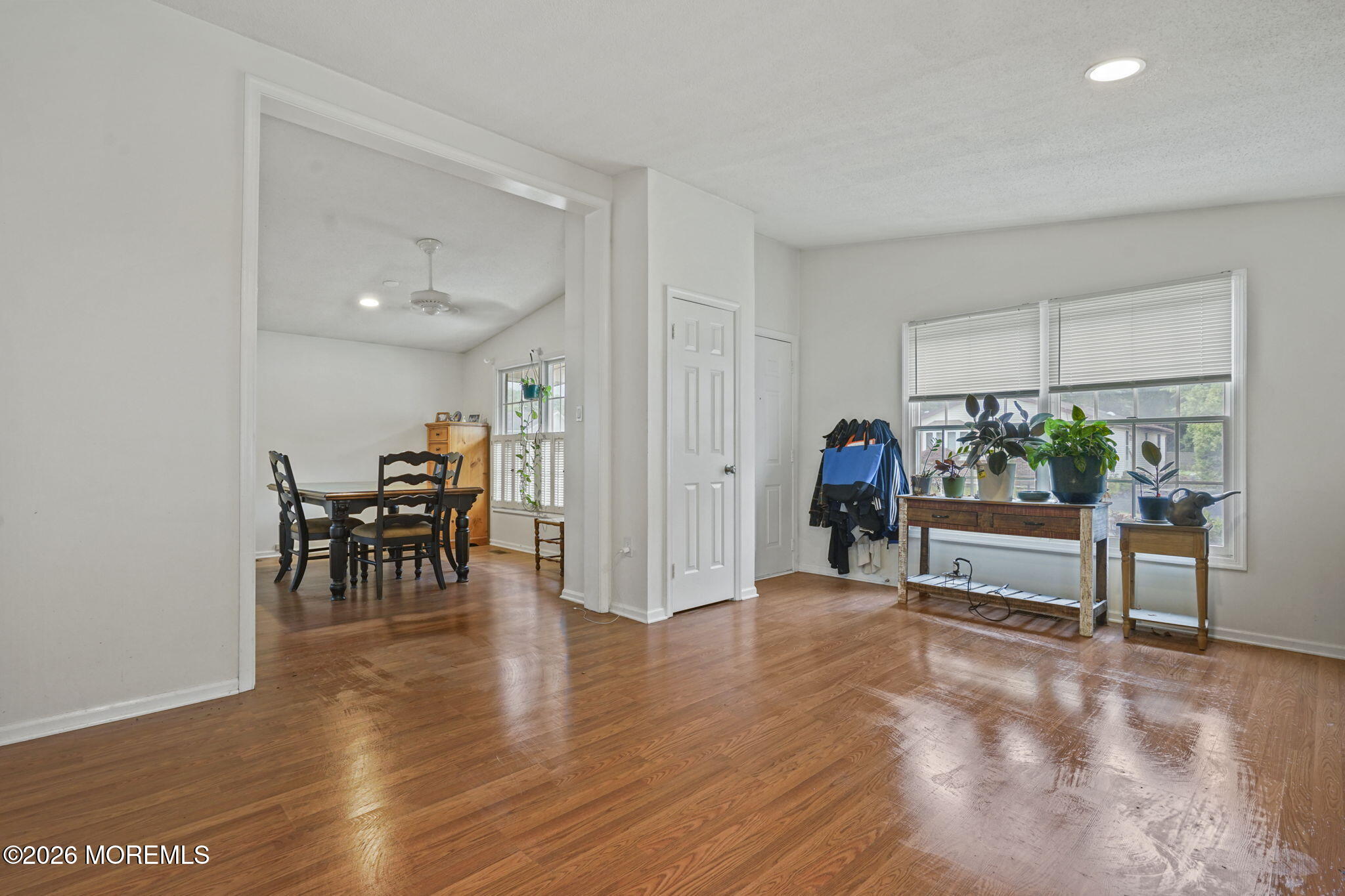 21 Parkview Way Englishtown NJ 07726