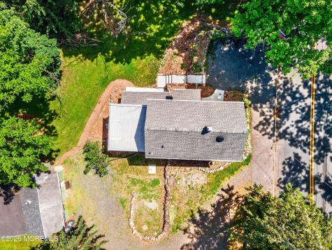 28 Old Clinton Road Raritan Twp NJ 08822