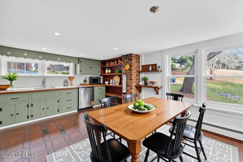 28 Old Clinton Road Raritan Twp NJ 08822