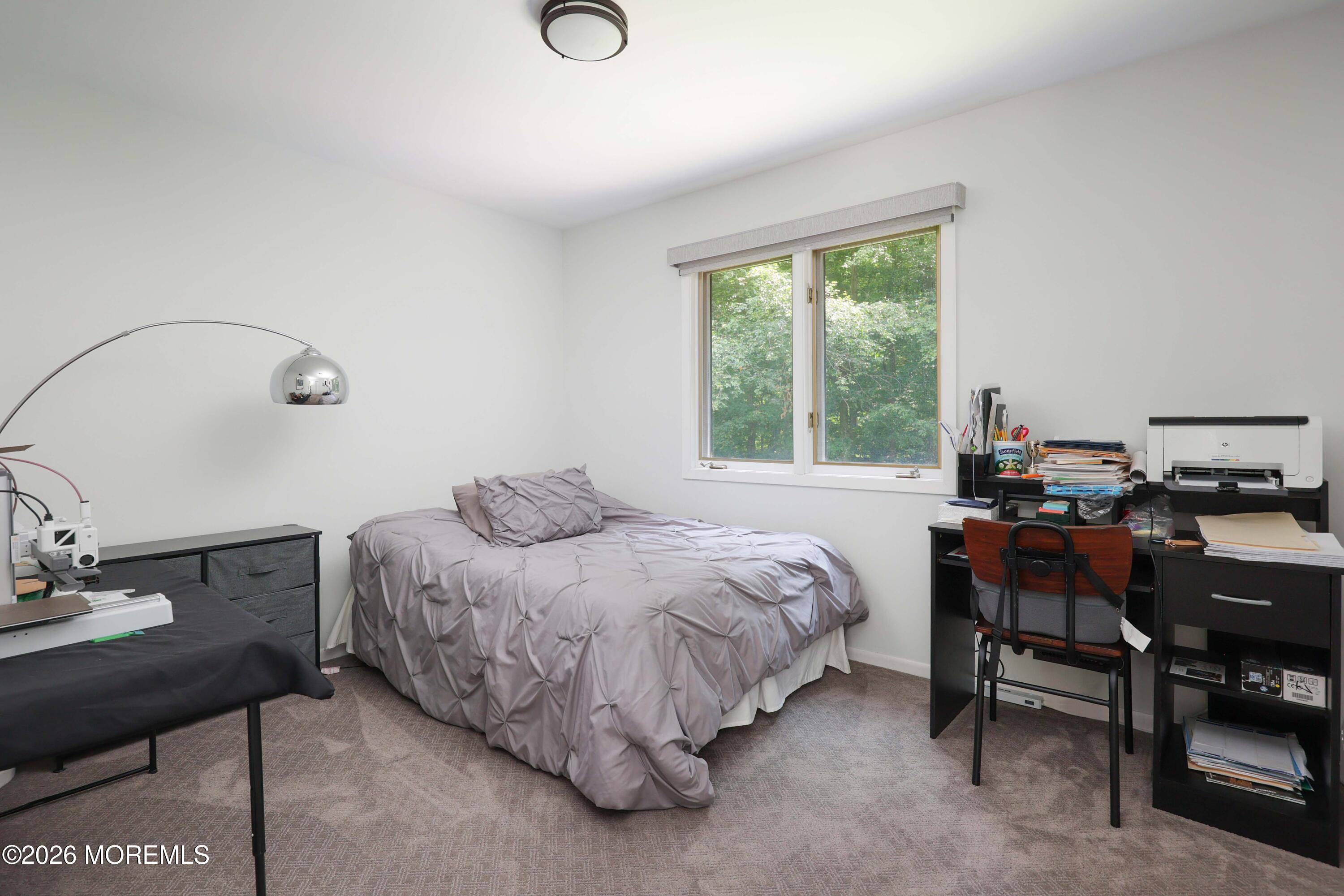 18 Constitution Drive Leonardo NJ 07737