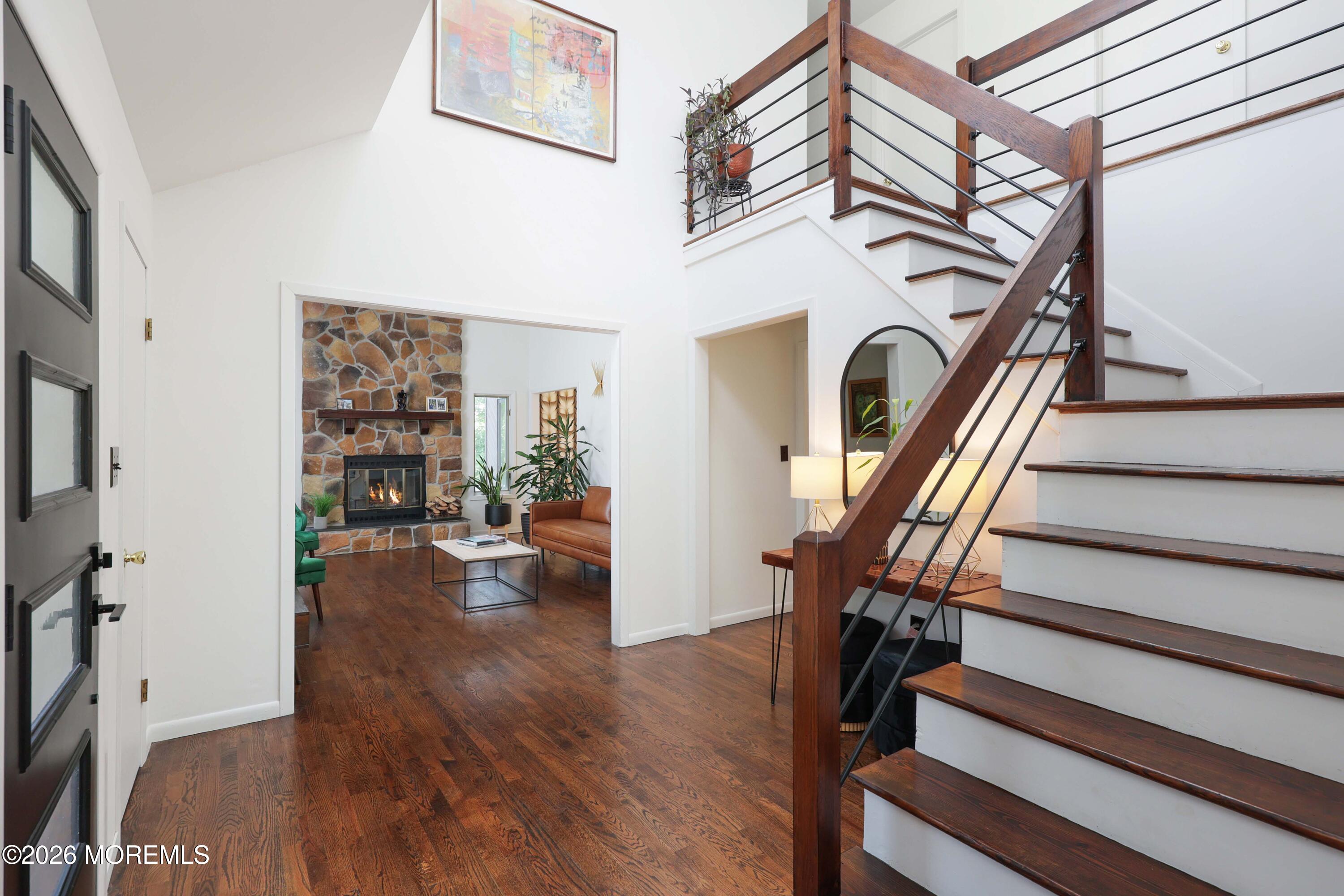 18 Constitution Drive Leonardo NJ 07737