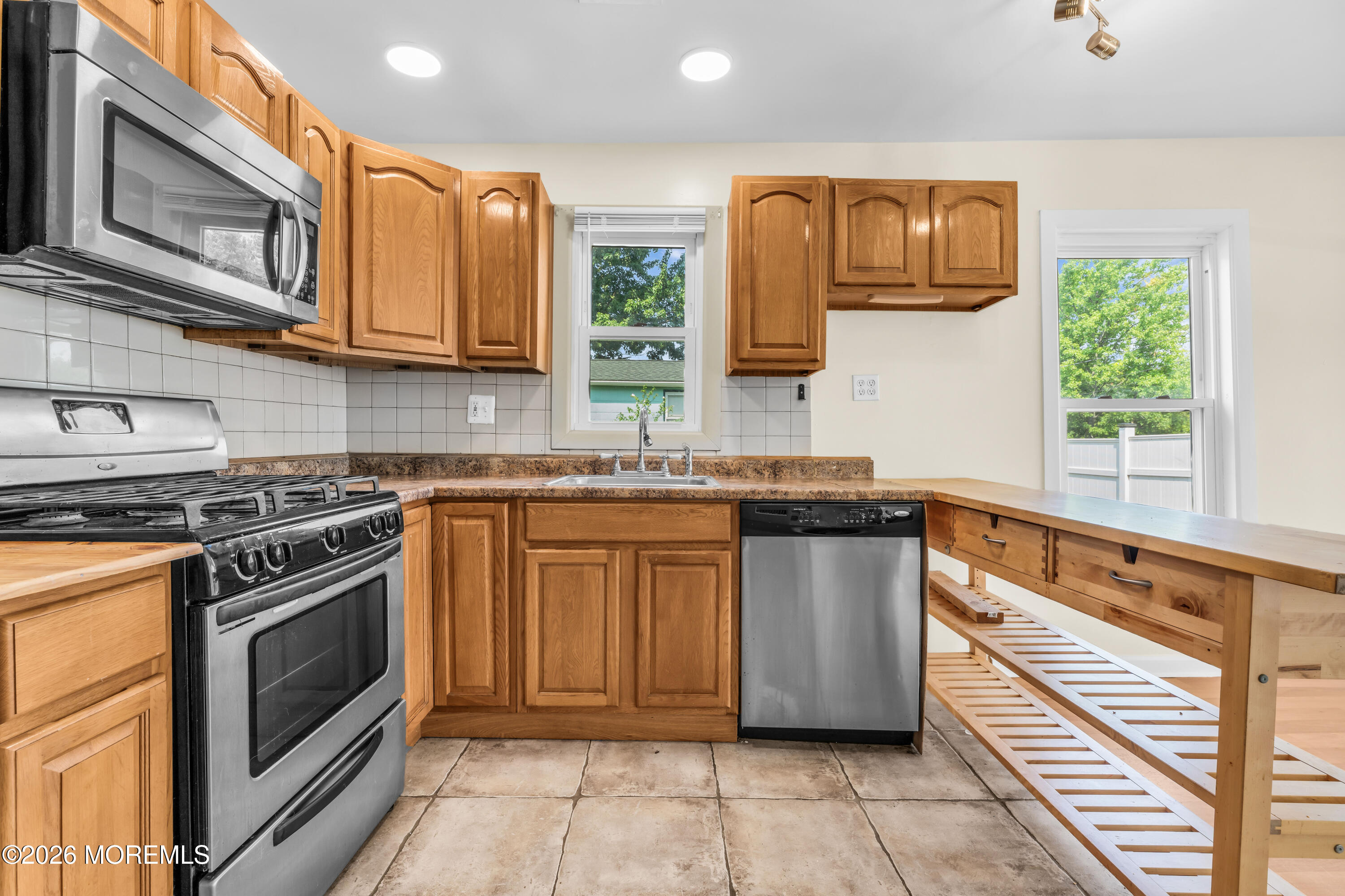 140 7th Street Hazlet NJ 07734