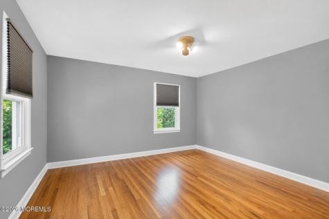 55 Roslyn Court Long Branch NJ 07740